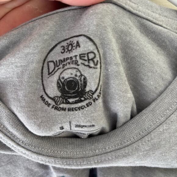 There Is No Planet B Earth Design T-Shirt by 30A Dumpster Divers Size Small - Picture 3 of 5